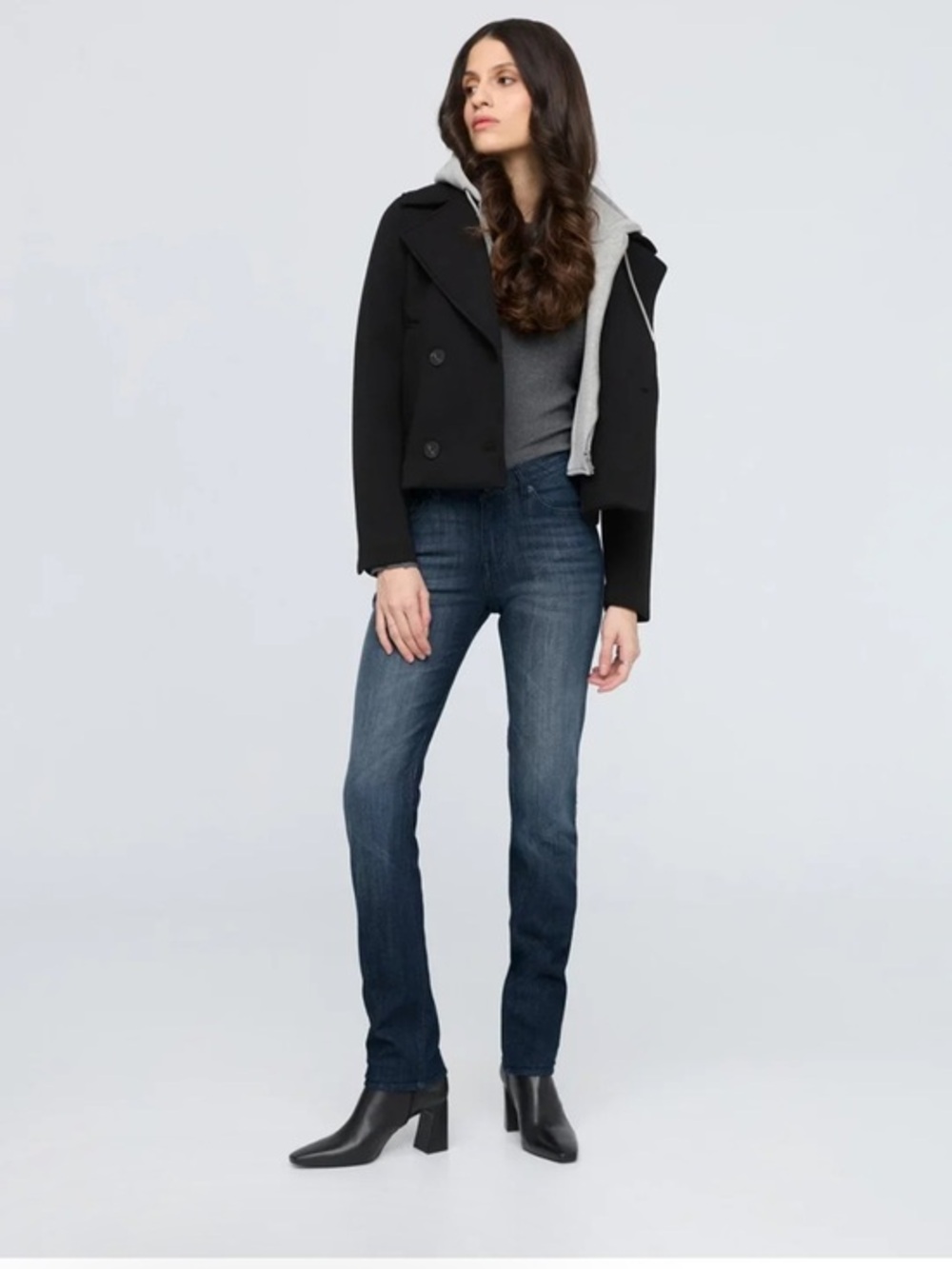 DUER Women’s Performance Denim Slim Straight Jeans — Size 26x30